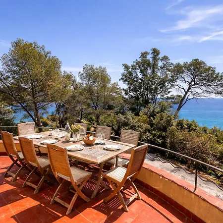 Villa Provençale Authentique Front De Piscine Et Privée